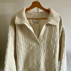 ABERCROMBIE & FITCH WOMEN'S SOFT SWEATER~SIZE MEDIUM!